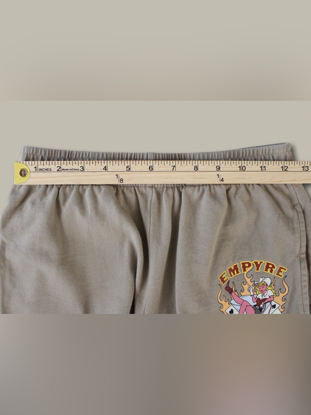 Empyre Graphic Sweat Shorts XS Tan Cowgirl Pinup Alt Skate Egirl Baddie Grunge - Picture 5 of 6